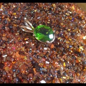 Brilliant large green peridot 14k gold pendant